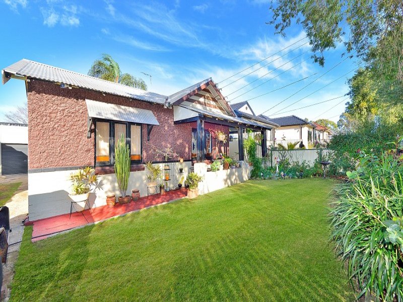 16 Heath Street, Granville